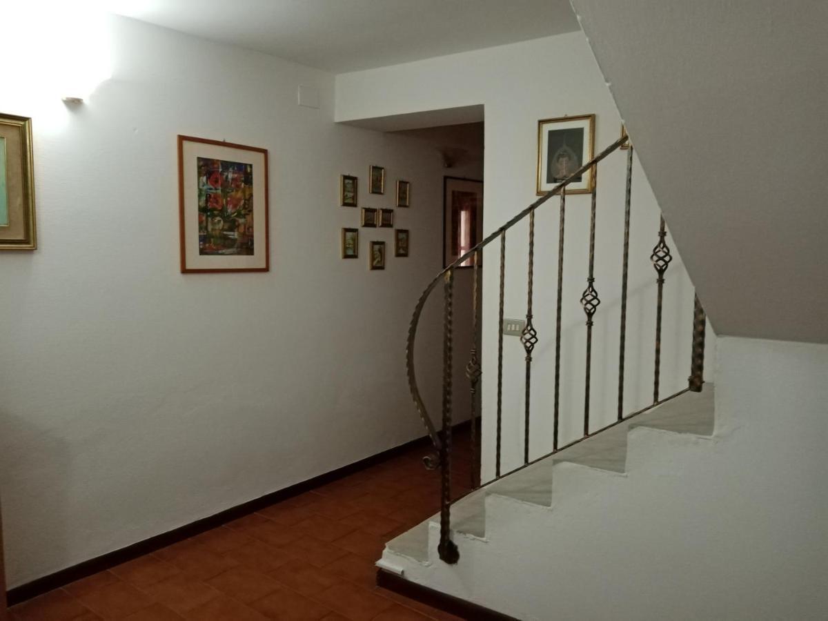 La Casa Di Gaia Villa Cabras Ngoại thất bức ảnh